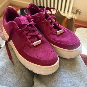 Women's Nike Air Force 1 Sage low - HOT PINK